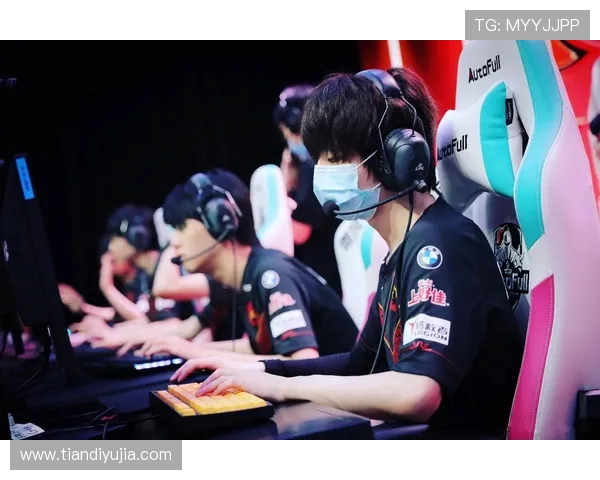 DOTA2专题深入分析FPX战队在比赛中的快速反应与战术执行能力