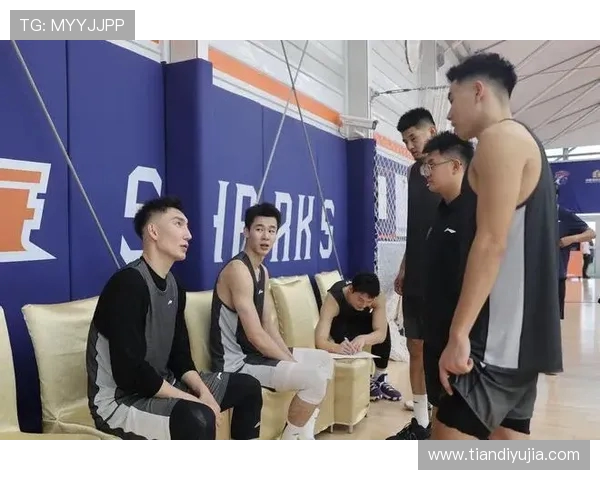 可兰白克的传奇人生与奋斗故事揭示了梦想与坚持的力量