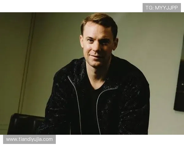 诺伊尔:从守门员到传奇,如何在足球历史上书写辉煌篇章 诺伊尔:从守门员到传奇,如何在足球历史上书写辉煌篇章